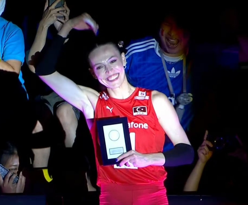 部的队友金, 埃尔德姆