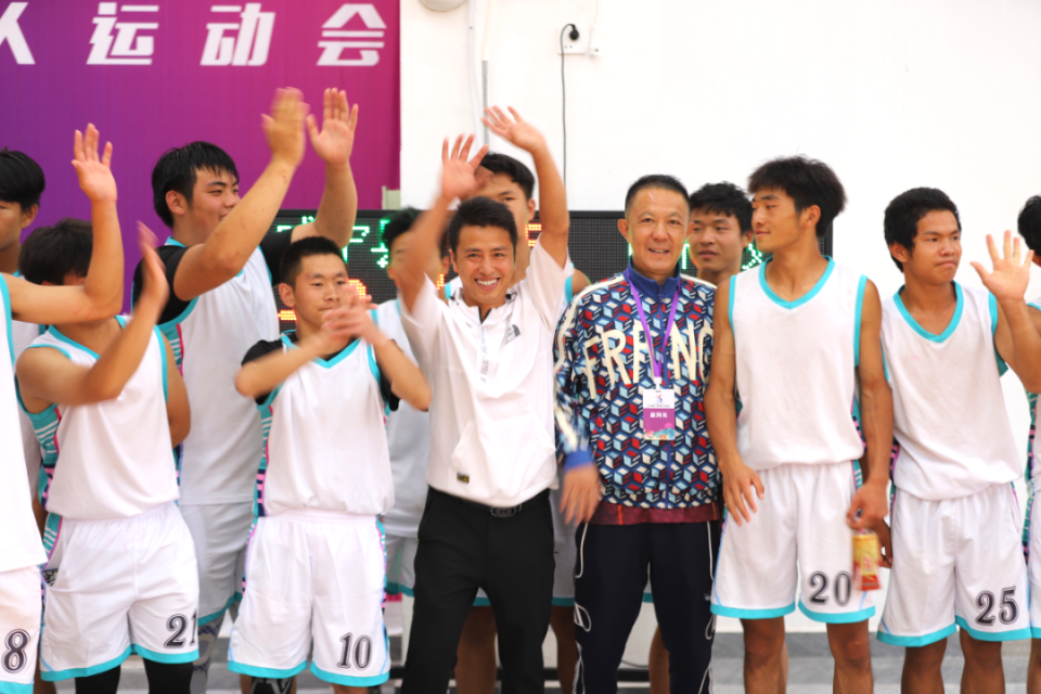 面对威宁自, OxNQw